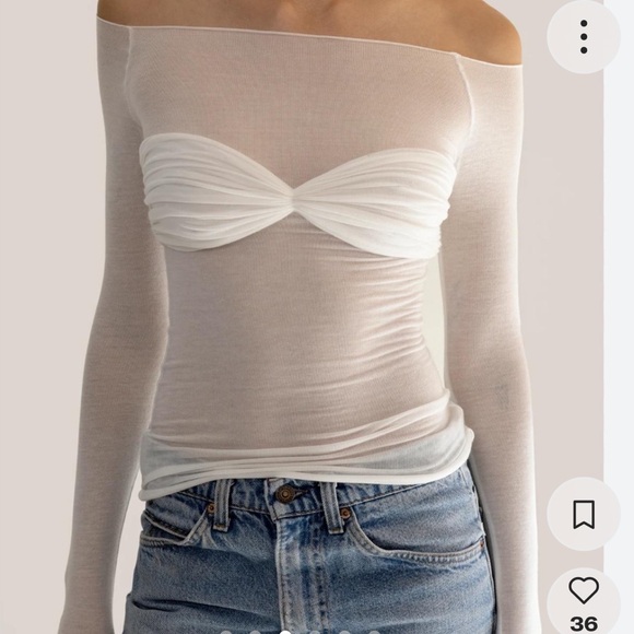 GUC Orseund Iris La Sirena Top in Large. Milk White - Picture 7 of 16